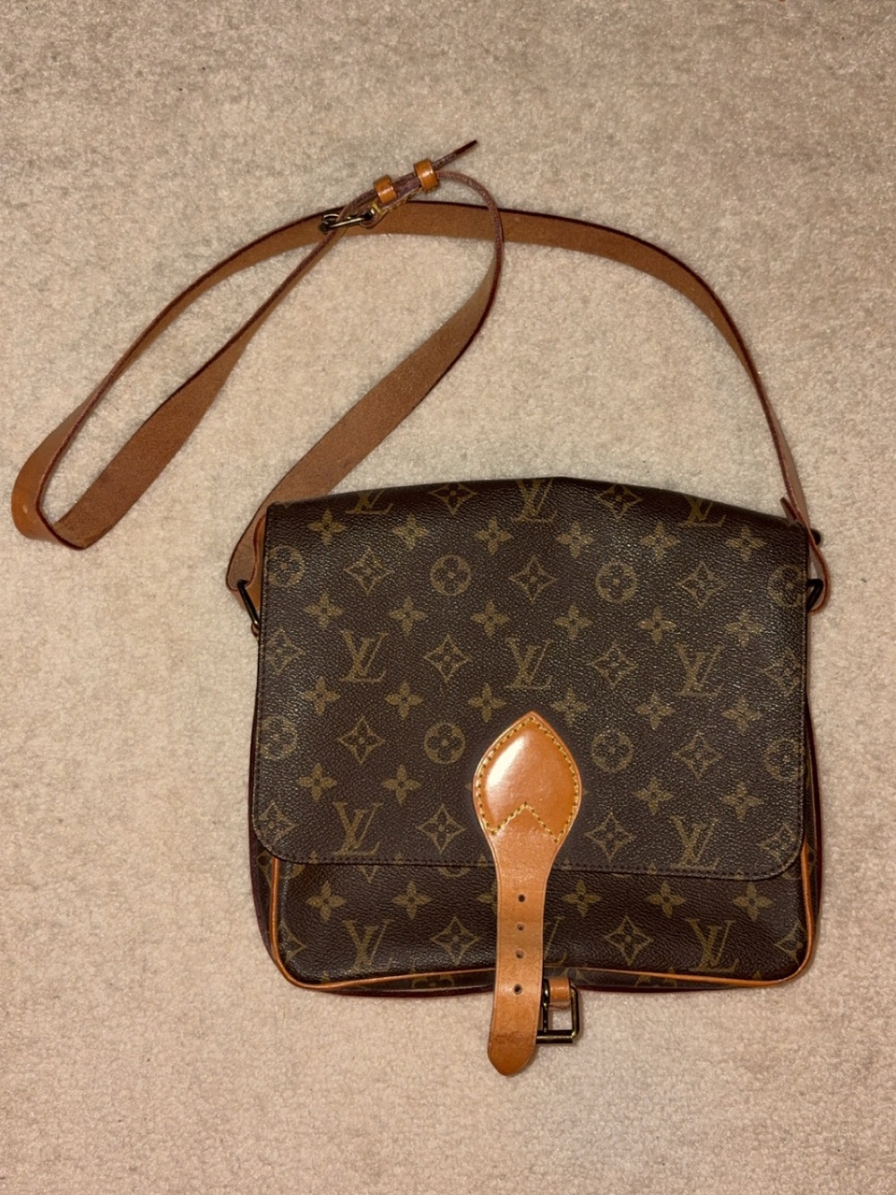 Pre-Owned Vintage Authentic LOUIS VUITTON Monogram Cartouchiere GM Shoulder Bag